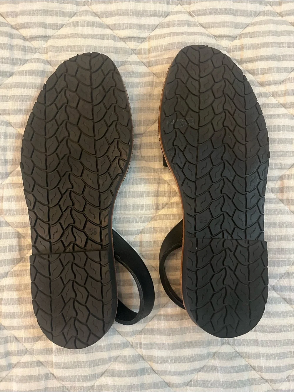 Artisan Tesora Black Leather Avarca Sandal size 39